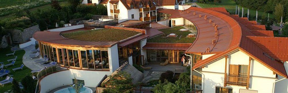 Ayurveda Resort Mandira Bad Waltersdorf Eksteriør billede